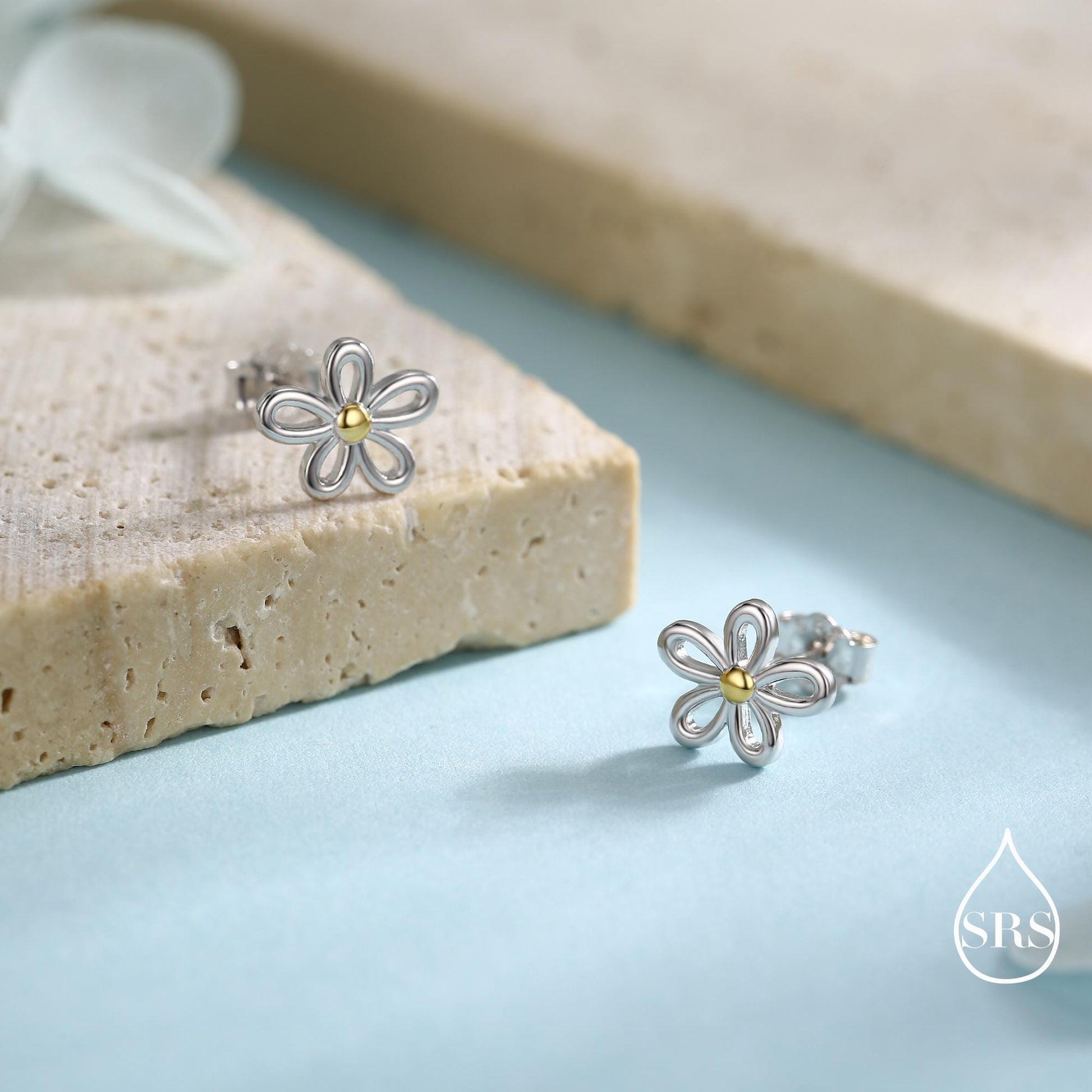 Dainty Forget-me-not Flower Stud Earrings in Sterling Silver - Floral Blossom Flower Stud Earrings - Nature Inspired