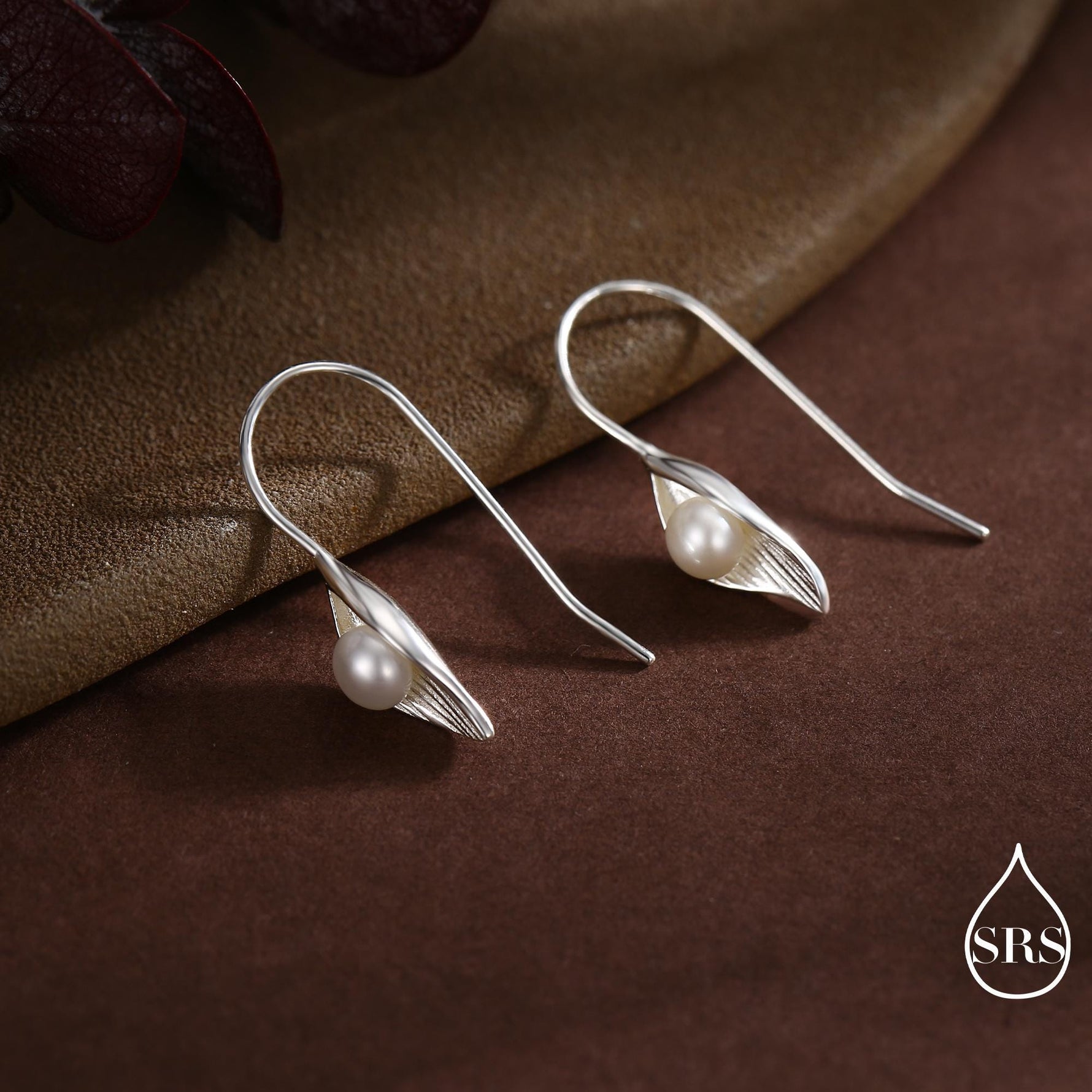 Sterling Silver Calla Lily Flower Hook Earrings with Fresh Water Pearls, Nature Inspired Pretty and Elegant Jewellery