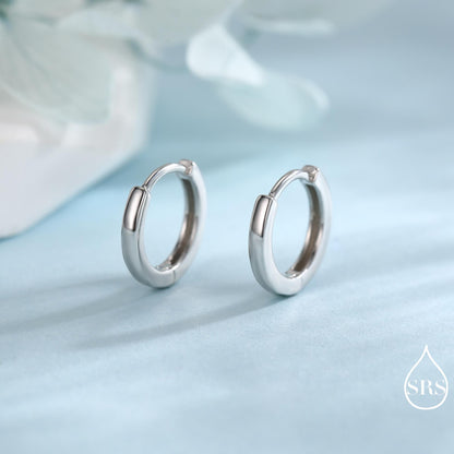 Minimalist Simple Huggie Hoop Earrings in Sterling Silver, Silver or Gold or Rose Gold Finish, Straight Edge Hoop Earrings