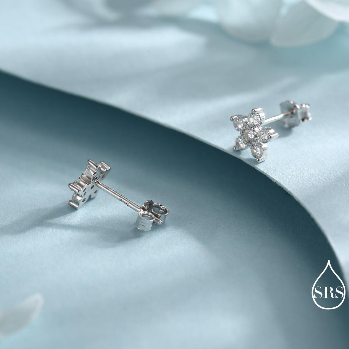 Very Sparkly Forget-me-not Flower Dainty Stud Earrings in Sterling Silver with CZ Crystals, Nature Inspired Design, Delicate and Pretty