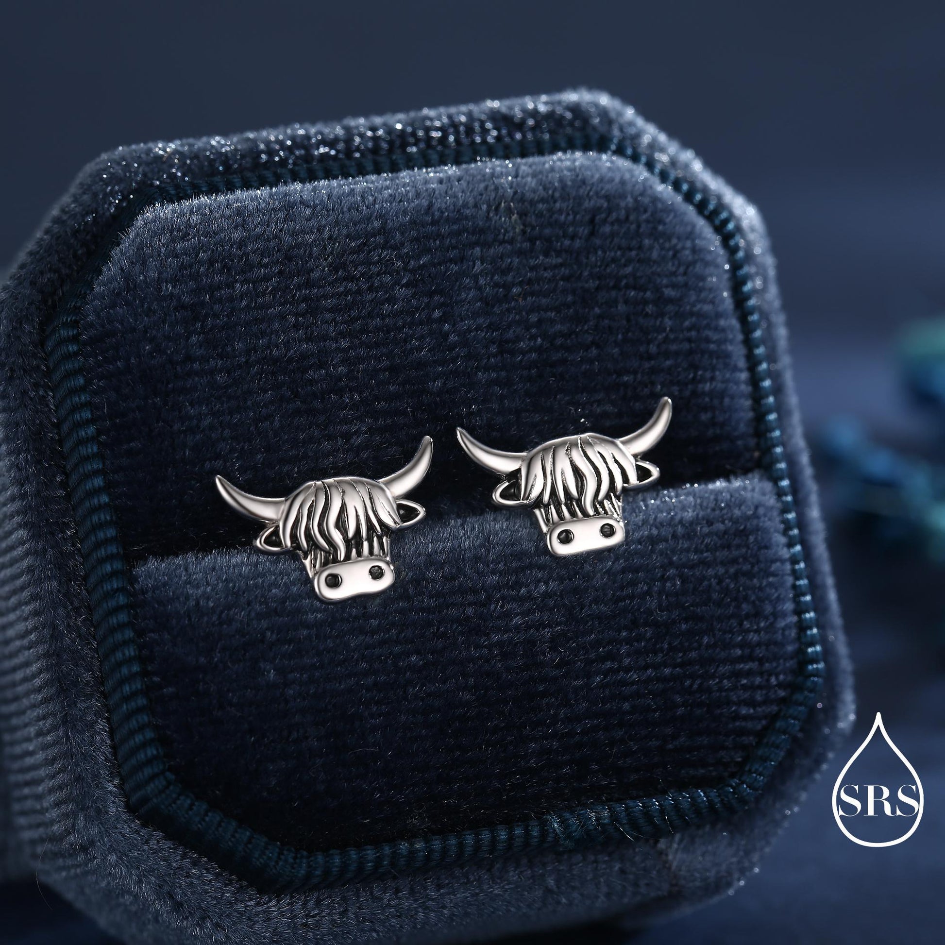 Delicate Highland Cow Internal Flat Back /Screw Back / Stud Earrings in Sterling Silver, Silver or Gold or Rose Gold, Scottish Design