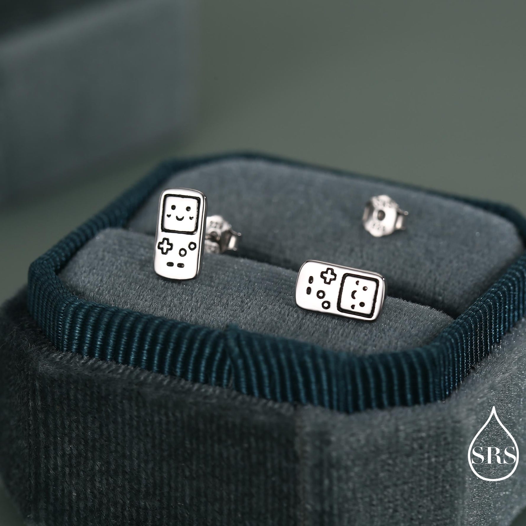 Retro Game Console Stud Earrings in Sterling Silver, 90s Nostalgic Jewellery, Silver, Gold or Rose Gold Finish