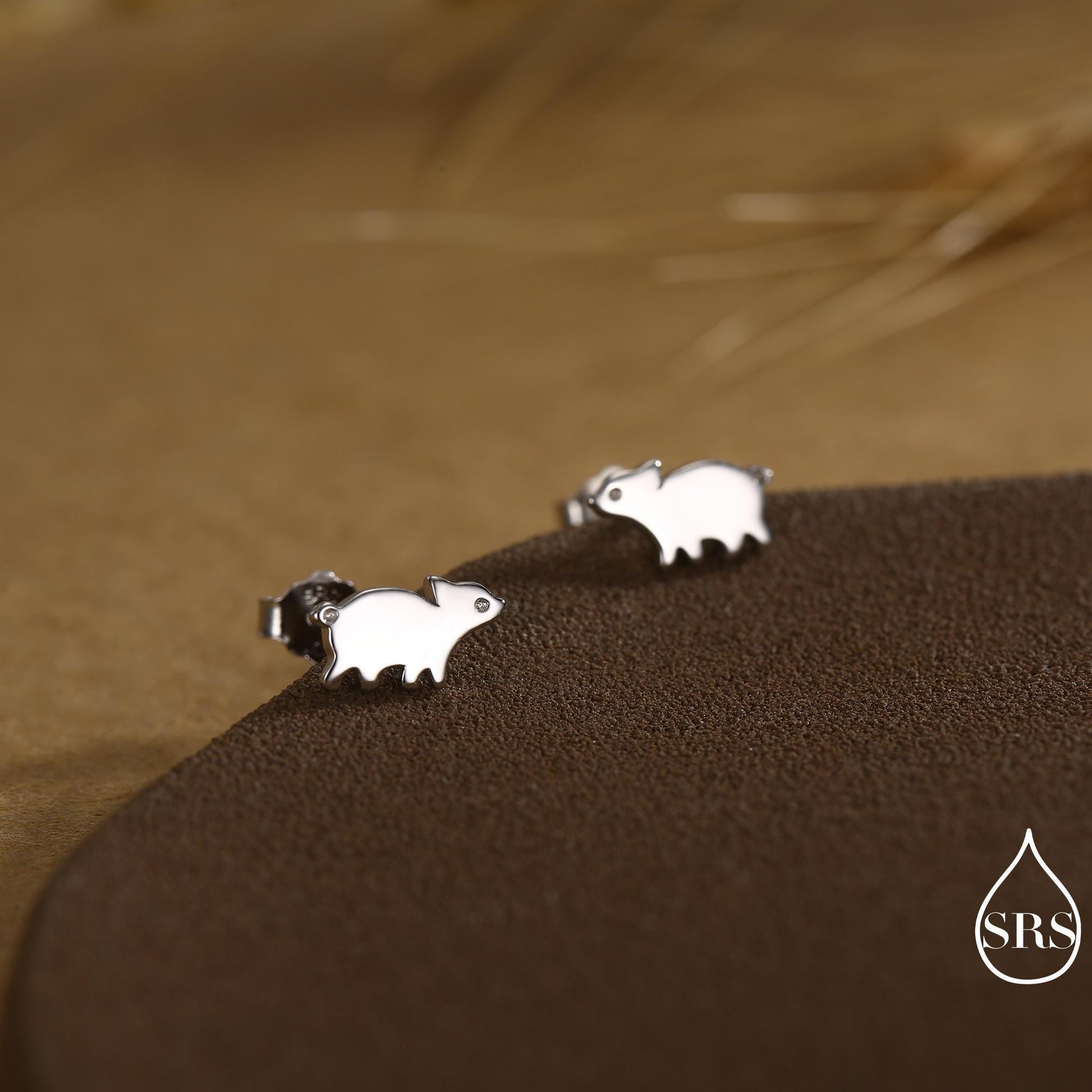 Baby Pig Stud Earrings in Sterling Silver, Piglet Earrings, Silver or Gold, Farm Animal Earrings, Nature Inspired