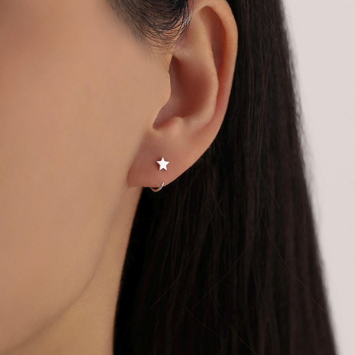 Tiny Star Huggie Hoop Earrings in Sterling Silver, Silver, Gold or Rose Gold, Dainty Little Star Open Threader, Threader Hoop Earrings