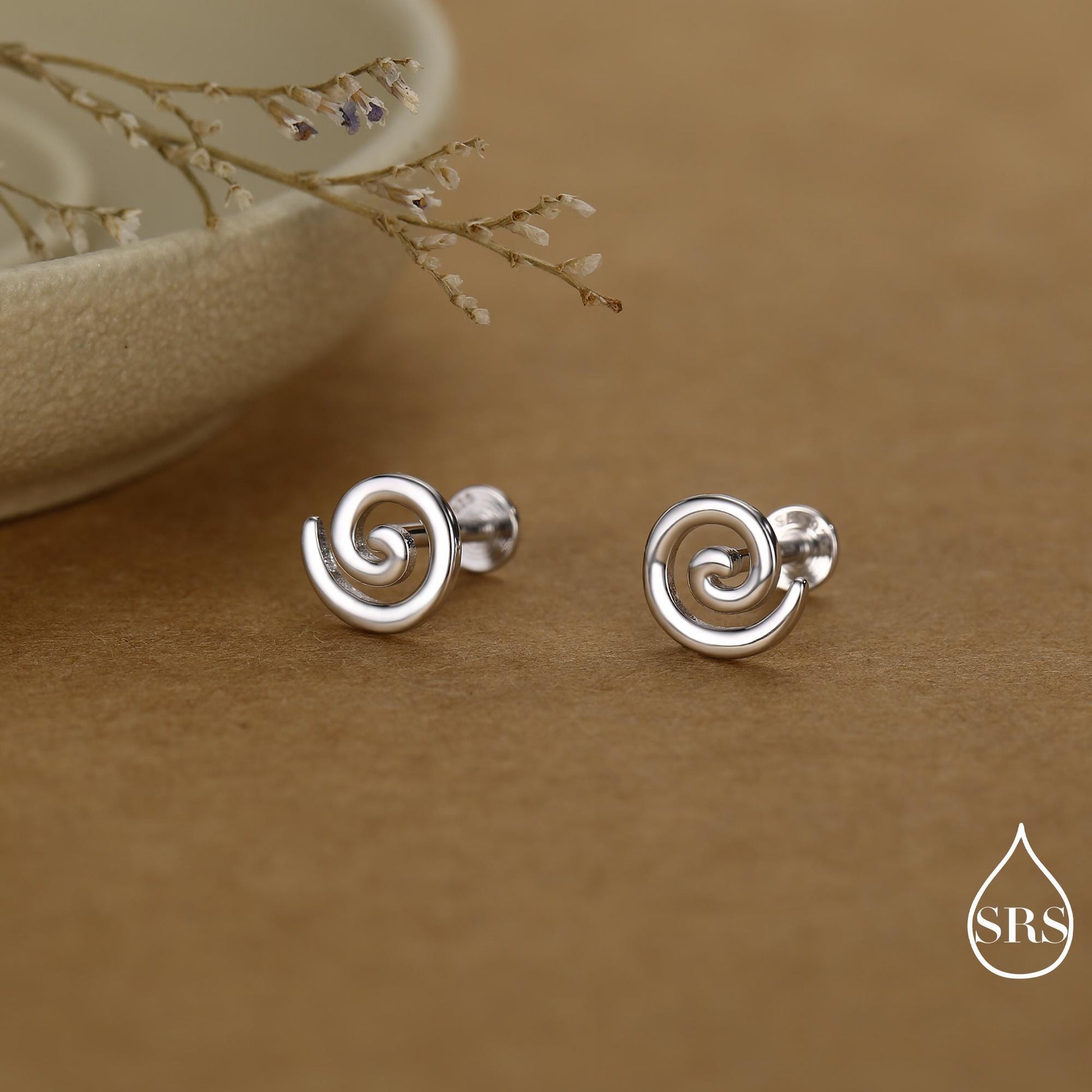 Koru Circle Spiral Internally Threaded Flat Back / Screw Back / Stud Earrings in Sterling Silver - Infinity Swirl Māori Art Stud Earrings