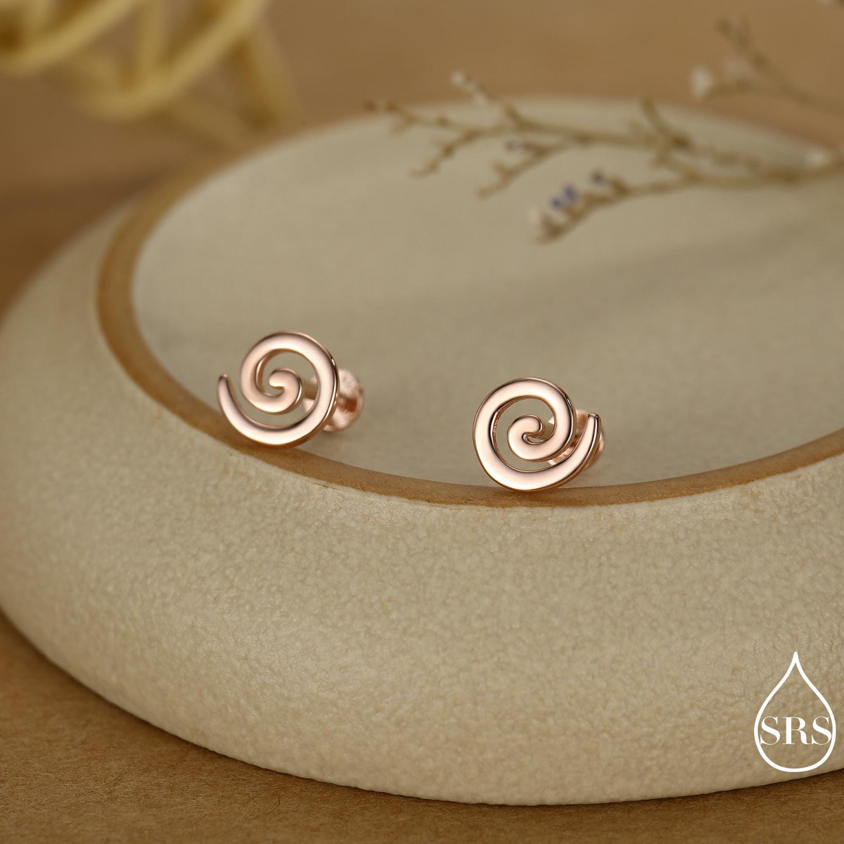 Koru Circle Spiral Internally Threaded Flat Back / Screw Back / Stud Earrings in Sterling Silver - Infinity Swirl Māori Art Stud Earrings