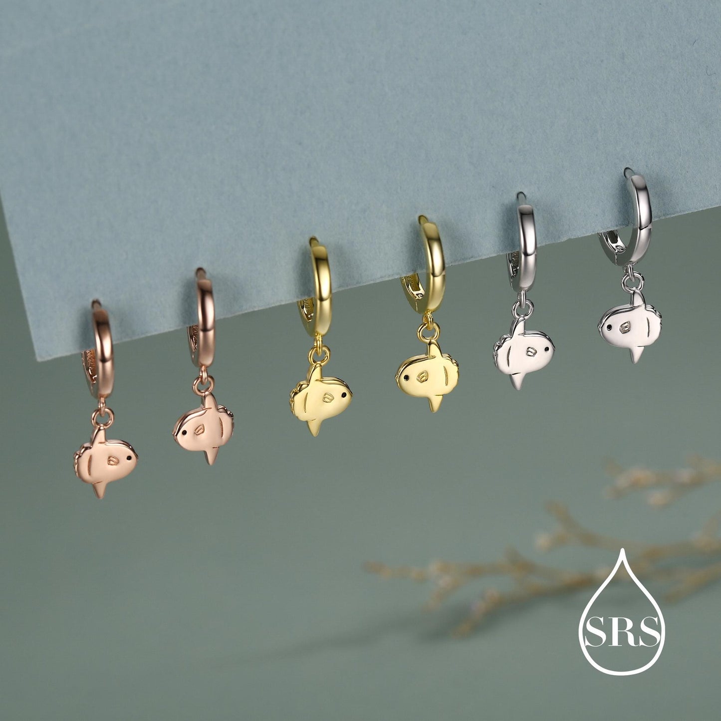 Ocean Sunfish Fish Huggie Hoop Earrings in Sterling Silver, Sun Fish Earrings, Mola Mola Earrings, Nature Inspired Animal Earrings