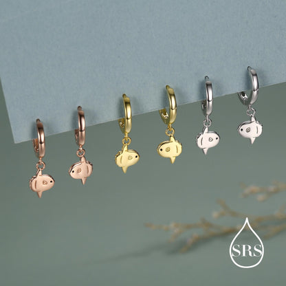 Ocean Sunfish Fish Huggie Hoop Earrings in Sterling Silver, Sun Fish Earrings, Mola Mola Earrings, Nature Inspired Animal Earrings