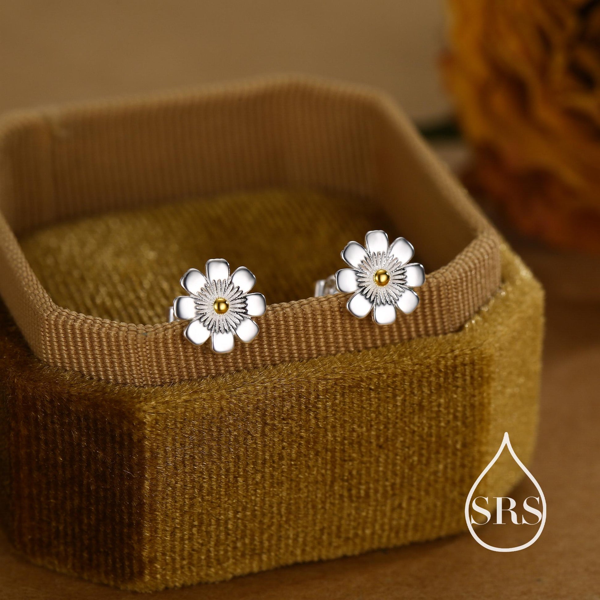 Cosmos Flower Stud Earrings in Sterling Silver, Silver or Gold, Nature Inspired Flower Earrings, October Birth Flower, Botanical