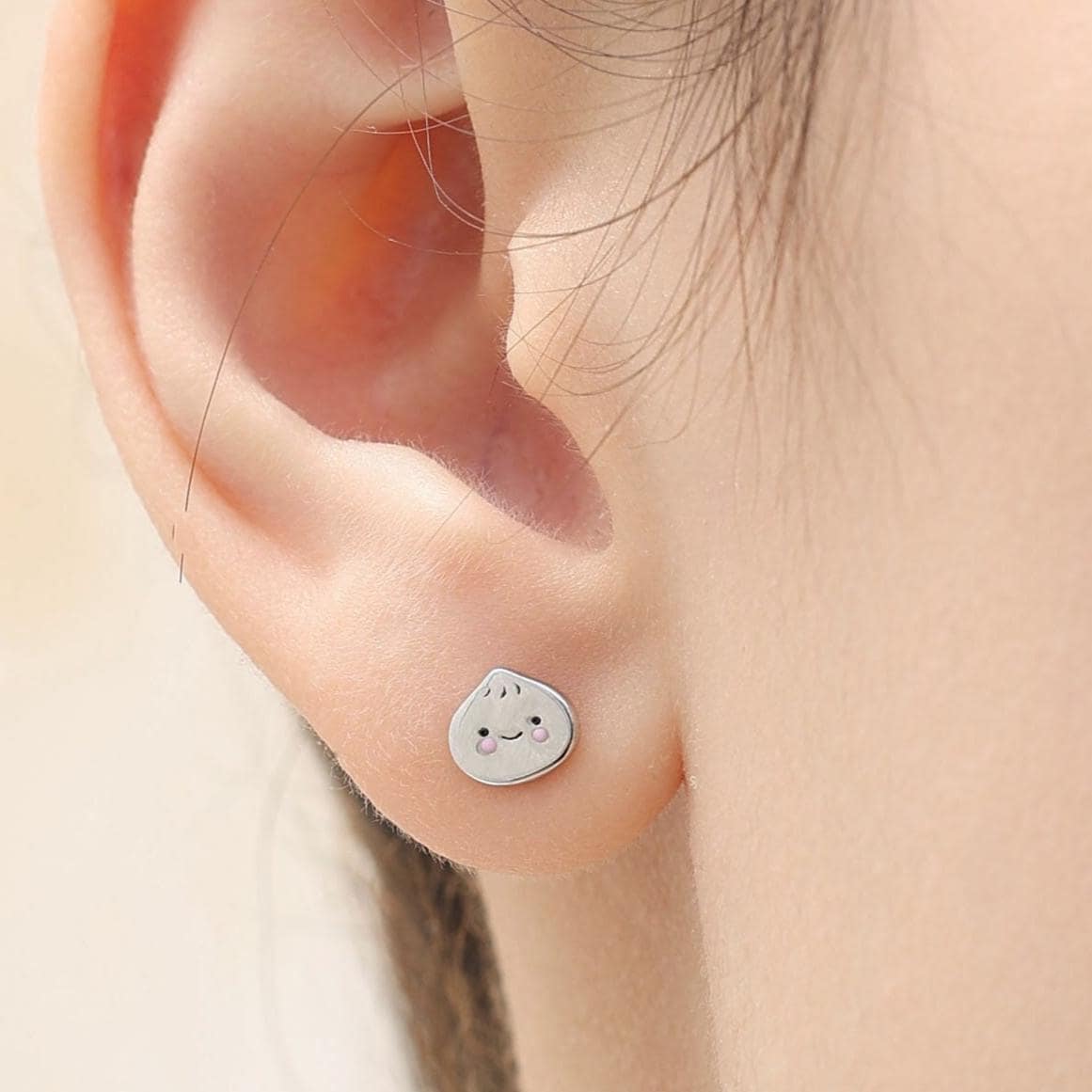 Sterling Silver Bao Bun Earrings, Silver or Gold, Dumpling Earrings, Kawaii Bao Earrings, Cute and Fun Food Jewellery, Quirky Bao Earrings