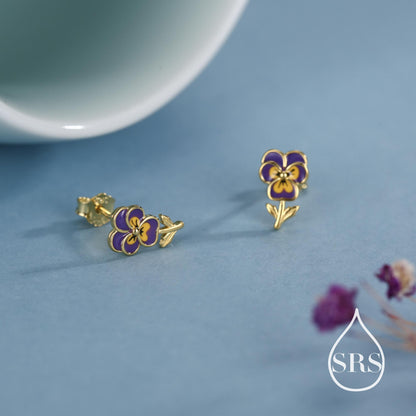 Pansy Enamel Stud Earrings in Sterling Silver, Colourful, Sweetly Detailed Flower Earrings, Nature-Inspired Jewellery