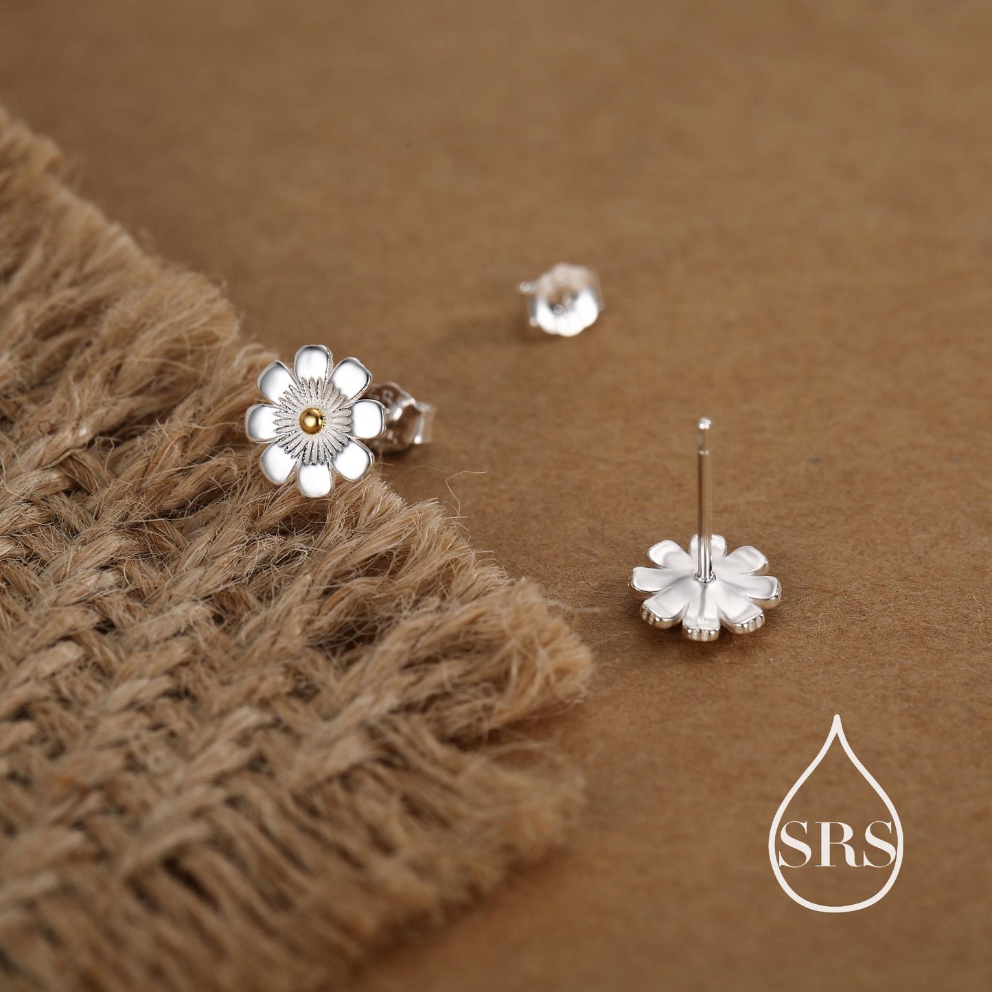 Cosmos Flower Stud Earrings in Sterling Silver, Silver or Gold, Nature Inspired Flower Earrings, October Birth Flower, Botanical