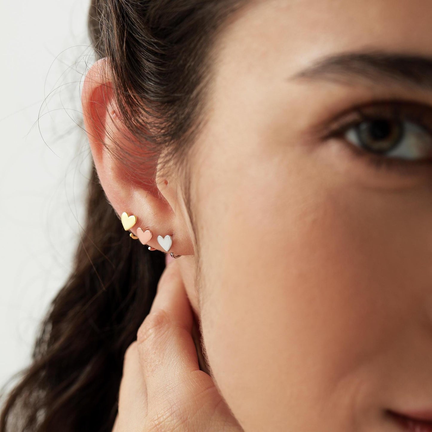 Tiny Heart Huggie Hoop Earrings in Sterling Silver, Silver, Gold or Rose Gold, Dainty Little Heart Open Threader, Threader Hoop Earrings