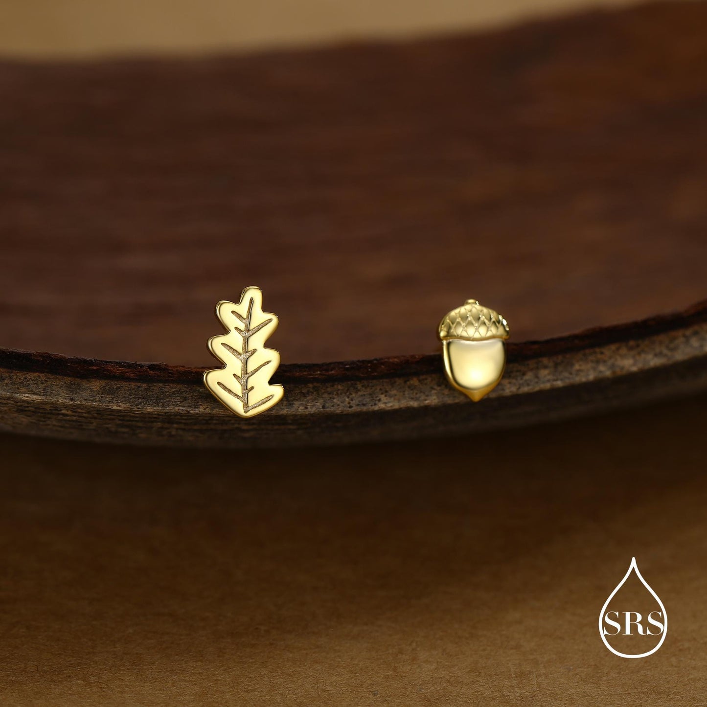 Mismatched Oak Leaf and Acorn Stud Earrings in Sterling Silver, in Silver or Gold, Nature Inspired Earrings, Asymmetric Leaf Earrings