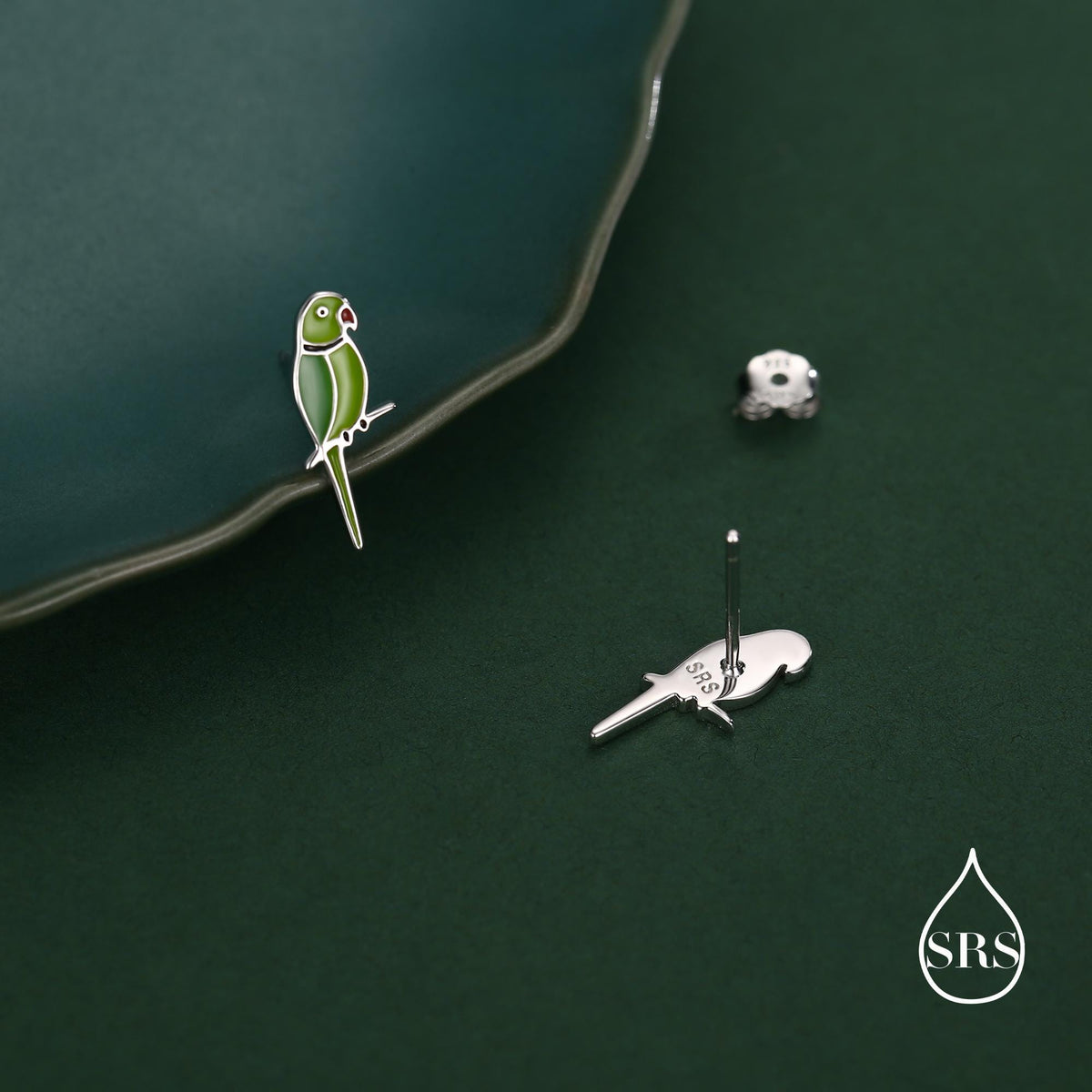 Sterling Silver Green Enamel Parakeet Parrot Earrings， Bird Earrings