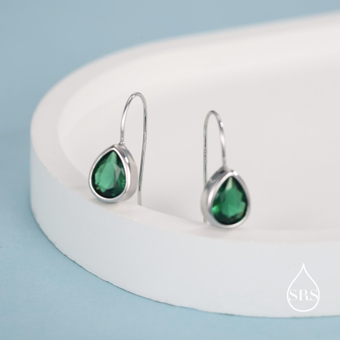 Sterling Silver Emerald Green Droplet Drop Earrings in Sterling Silver, Silver or Gold, Chunky Pear Shape Hook Earrings
