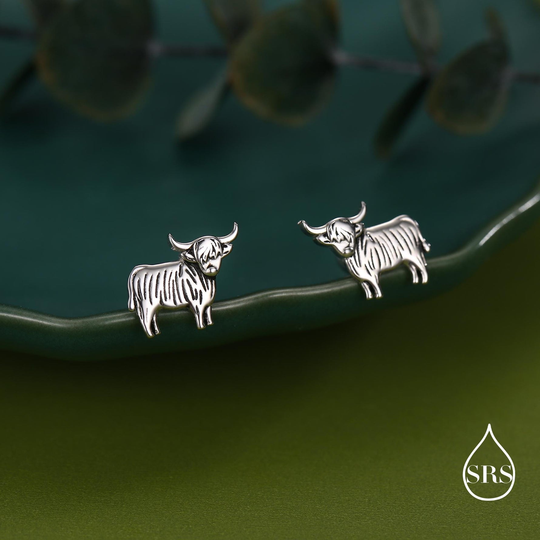 Small Pair of Highland Cow Internally Threaded Flat Back Earrings in Sterling Silver