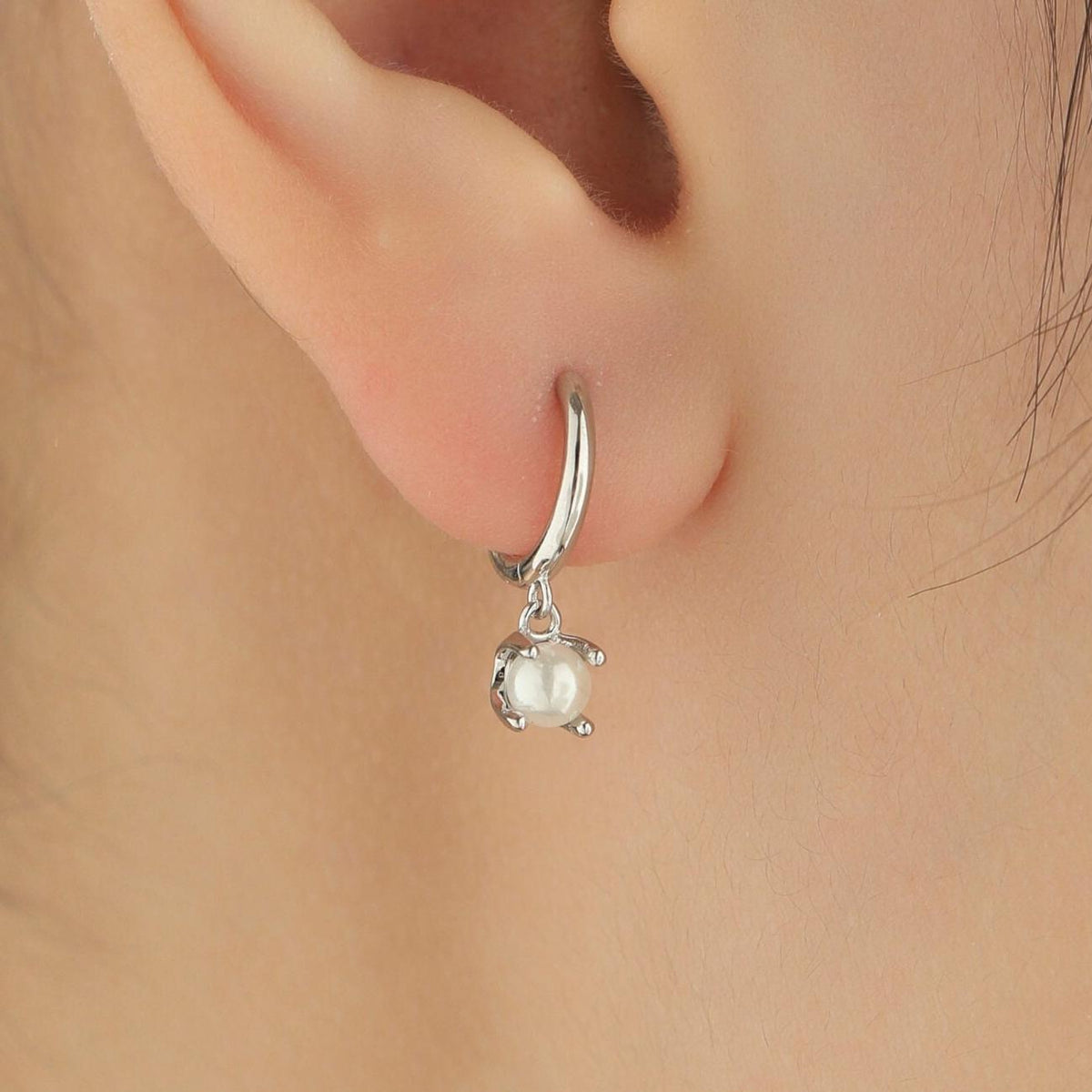 Tiny Mother of Pearl Huggie Hoop Earrings in Sterling Silver, 3mm or 4mm , Gold or Rose Gold, Simple Four Prong Pearl Dangle Earrings