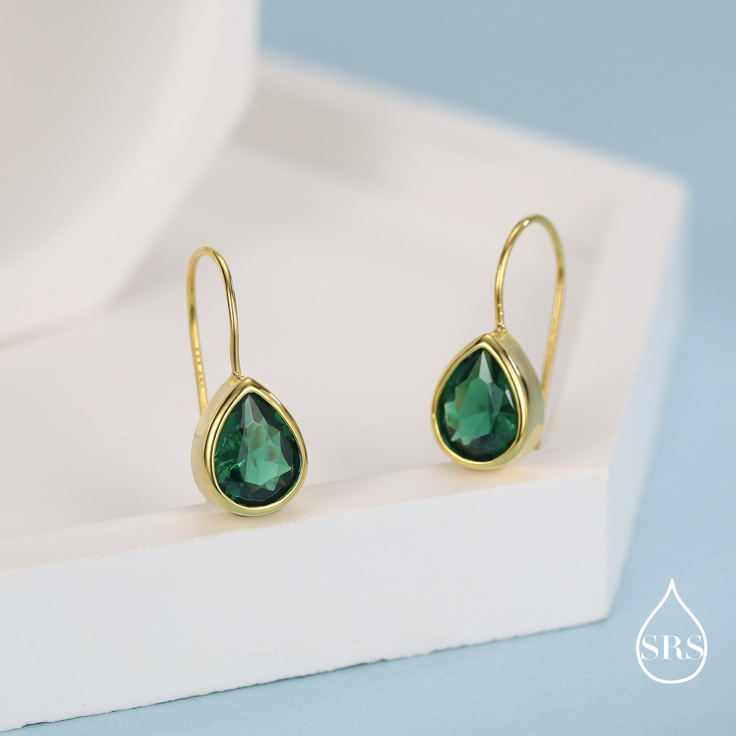 Sterling Silver Emerald Green Droplet Drop Earrings in Sterling Silver, Silver or Gold, Chunky Pear Shape Hook Earrings
