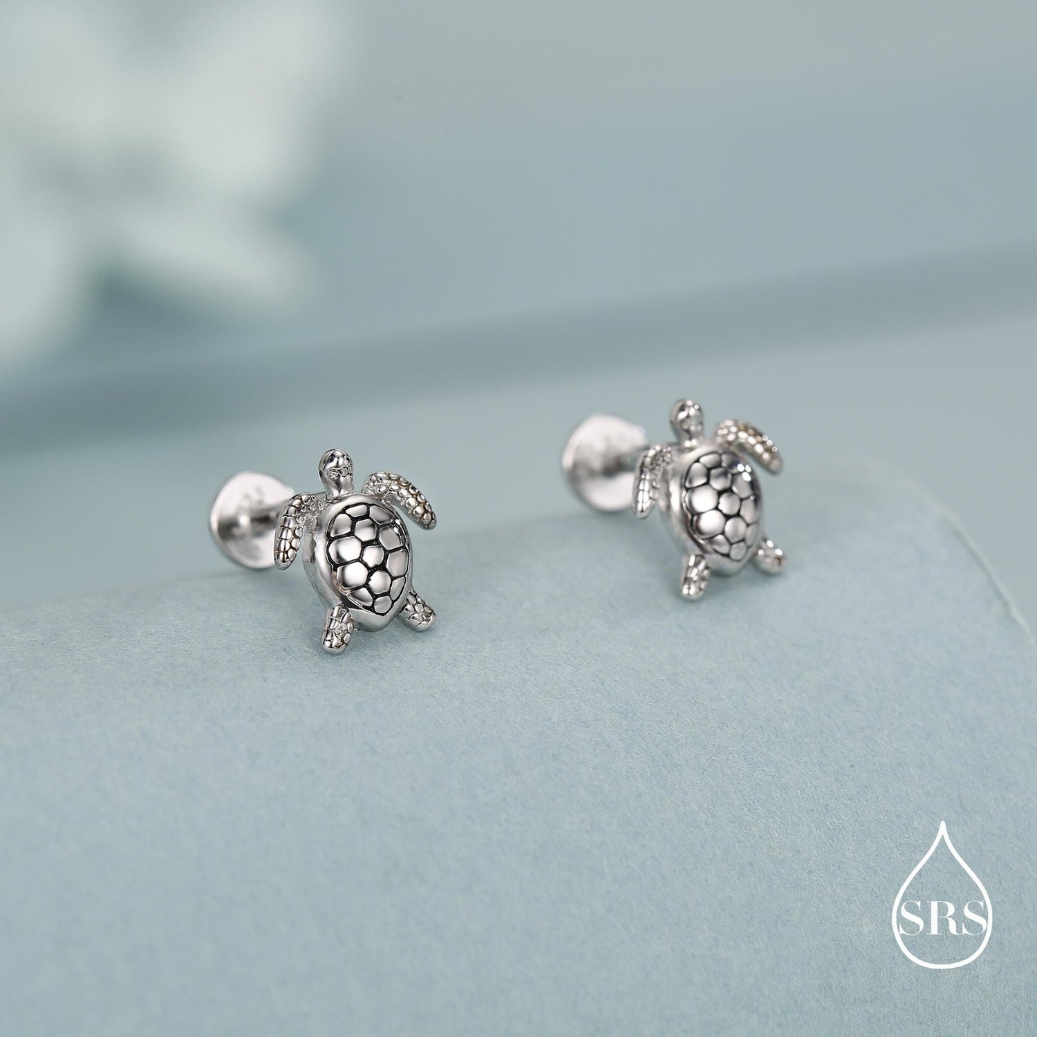 Turtle 16G Internally Threaded Flat Back Earrings in Sterling Silver, Animal Earrings