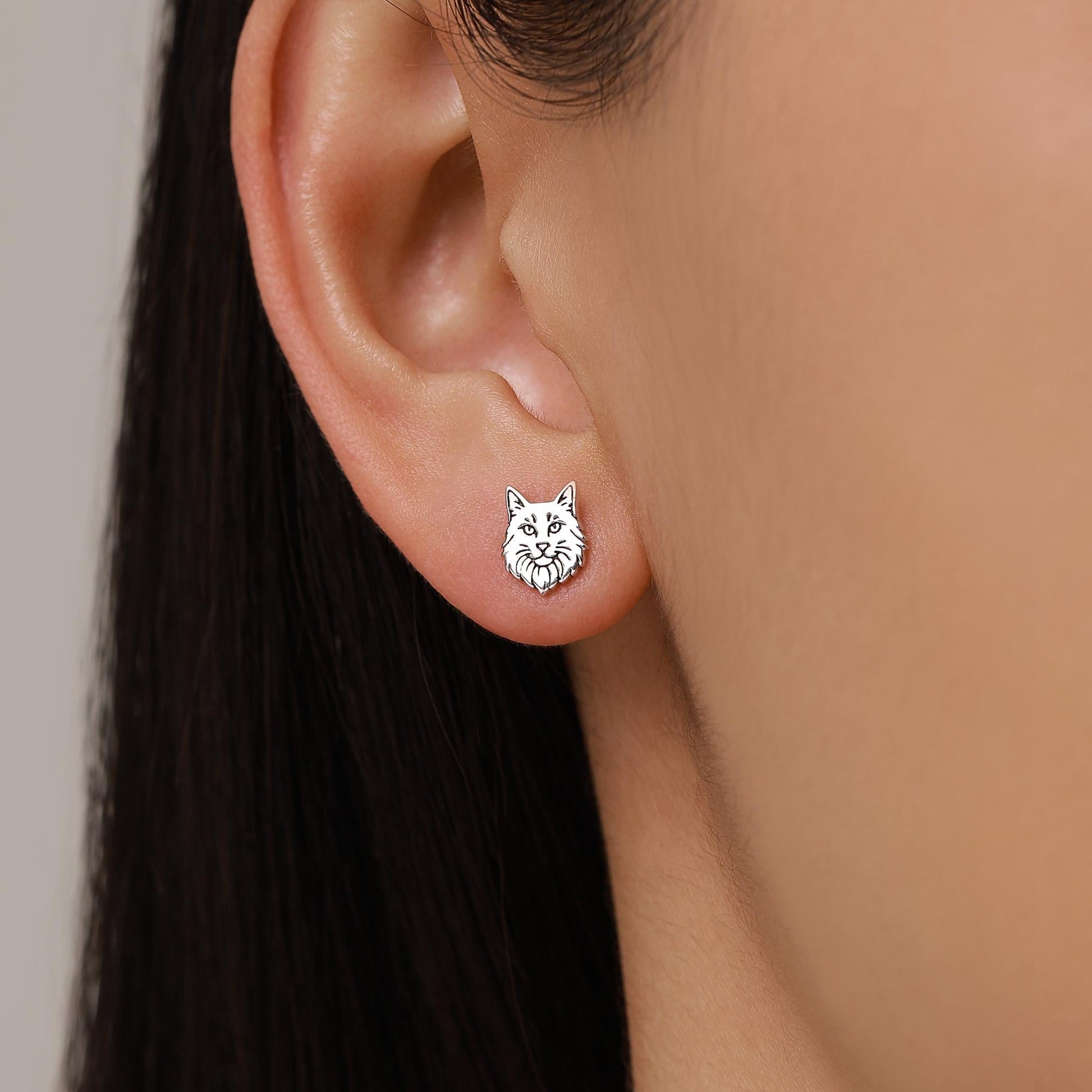 Sterling Silver Maine Coon Style Cat Face Stud Earrings