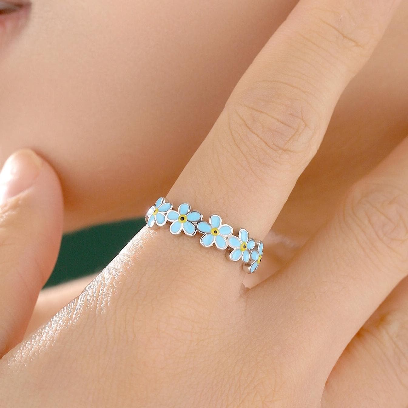 Sterling Silver Delicate Forget-me-not Flower Ring, Adjustable Size, Forget me not enamel flower Motif ring, Dainty and Delicate