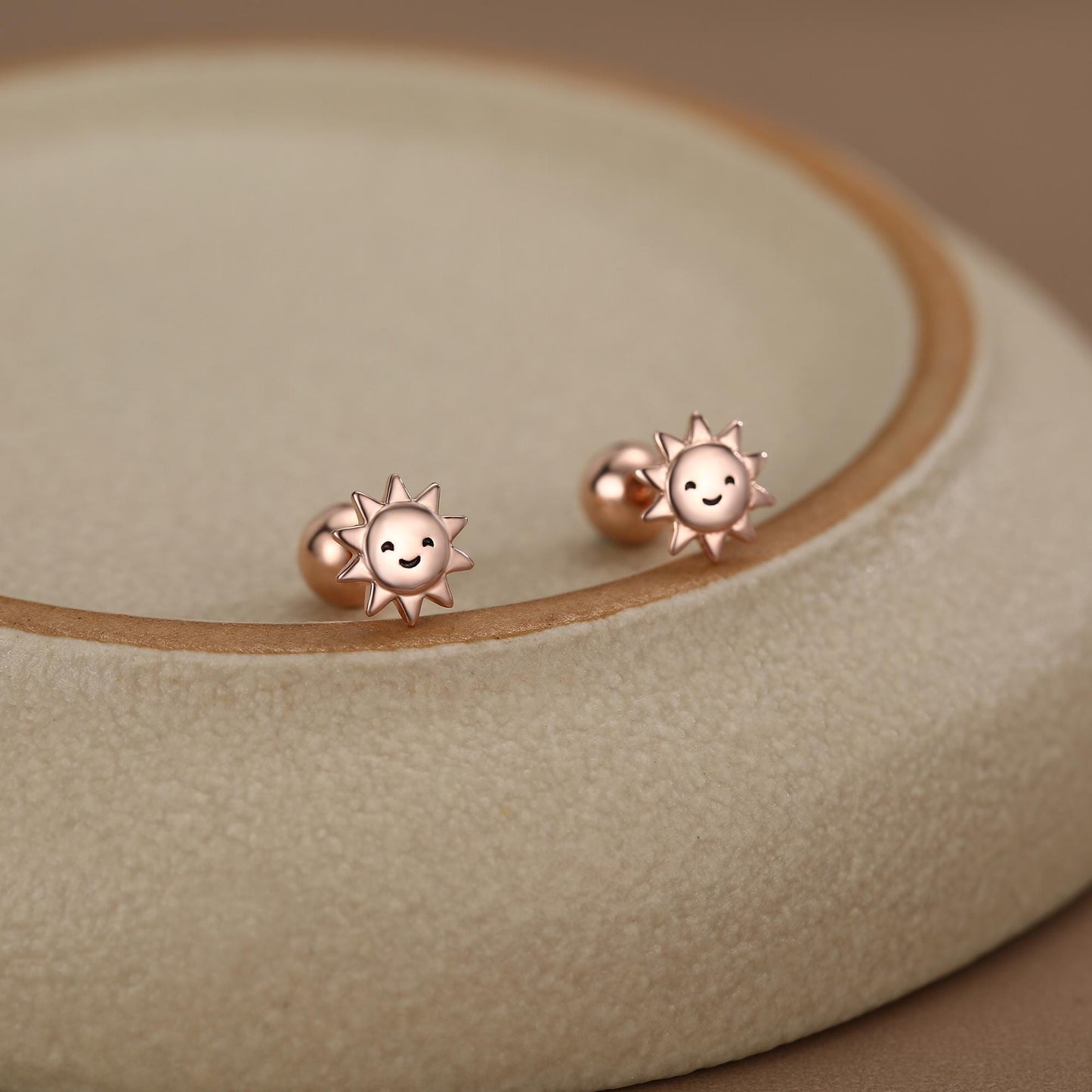 Sterling Silver Cute Sun 18G Screw Back Stud Earrings with Ball Backs