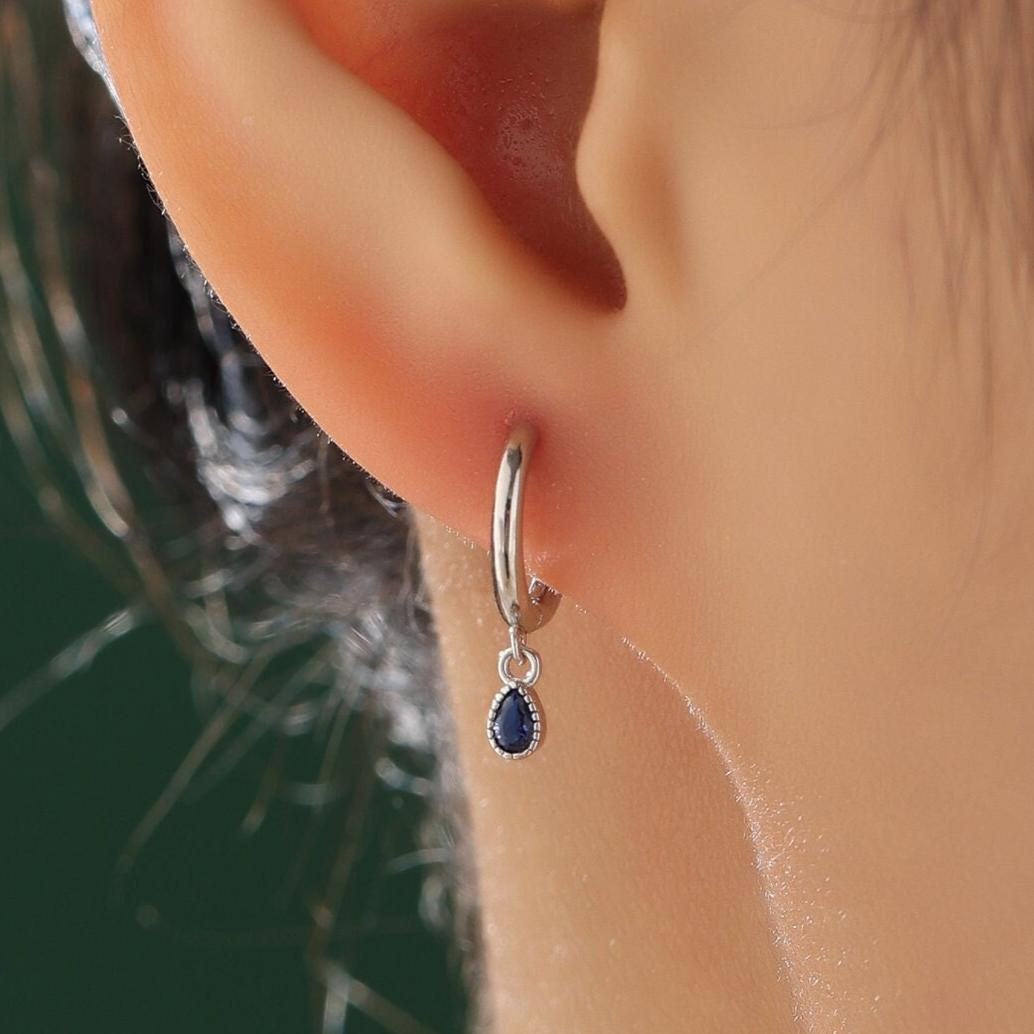 Extra Tiny Sapphire Blue Dotted Droplet CZ Huggie Hoop Earrings in Sterling Silver, Silver or Gold, Geometric Hoop Earrings, Vintage Style