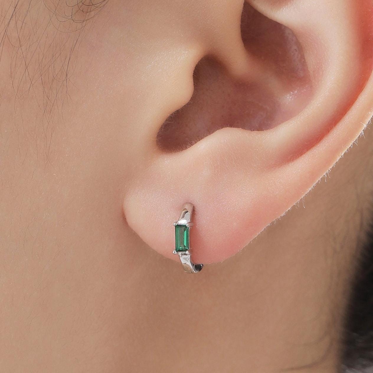Emerald Green Single Baguette Cut CZ Huggie Hoop in Sterling Silver, Silver or Gold, Minimalist Simple Green Hoop Earrings