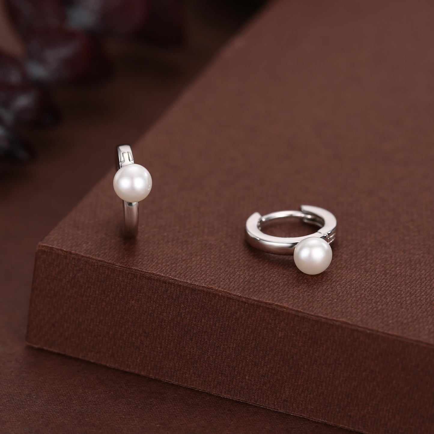 Natural Freshwater Pearl Huggie Hoops, Single Pearl Hoops, Silver or Gold, Genuine Pearl Huggie Hoops, Keshi Pearl Earrings