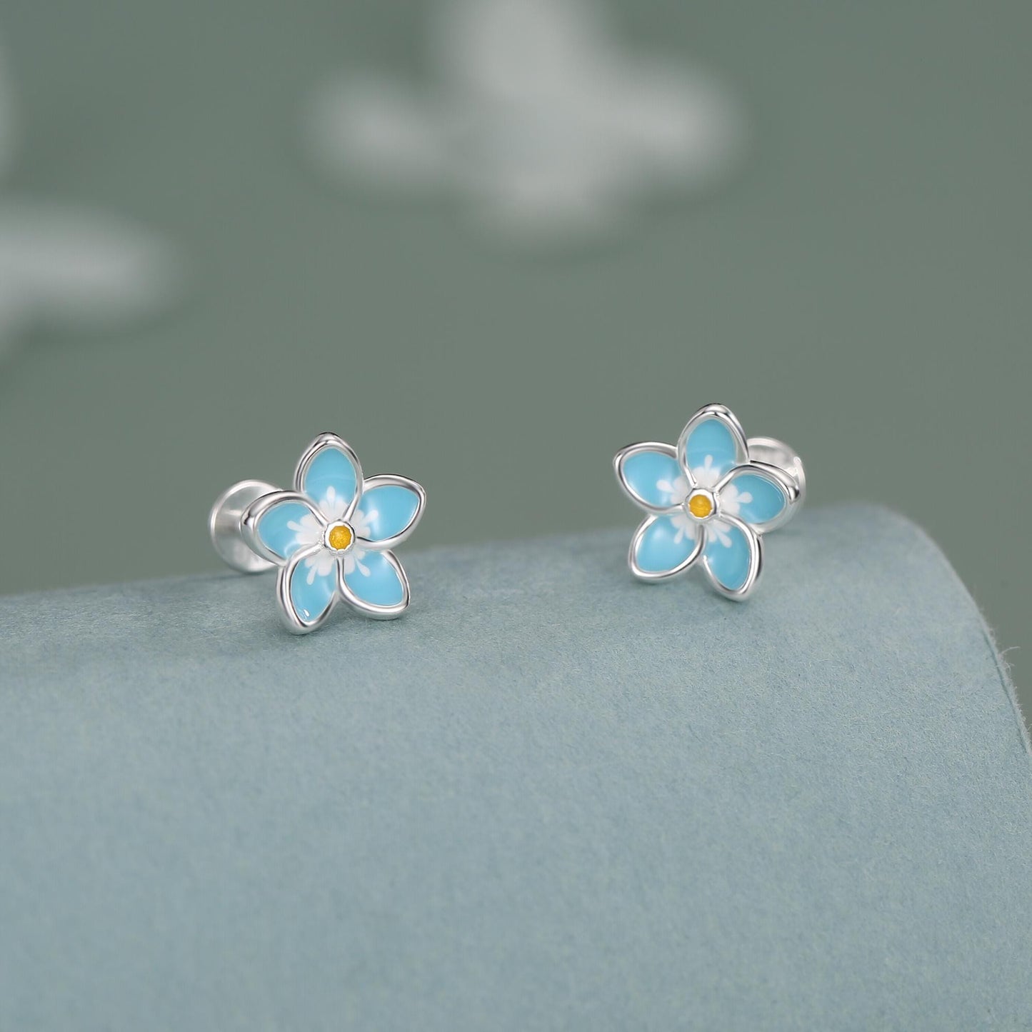 Sterling Silver Forget-Me-Not Flower 16G Flat Back Stud Earring