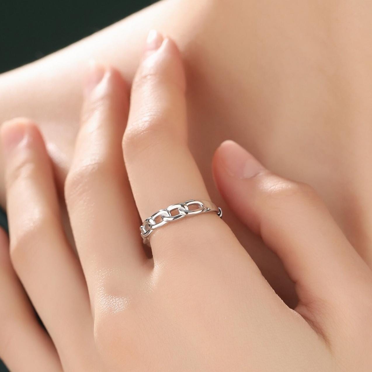 Sterling Silver Delicate Curb Chain Ring, Adjustable Size, Minimalist Link Chain Ring, Simple Chain Ring, Knot Ring