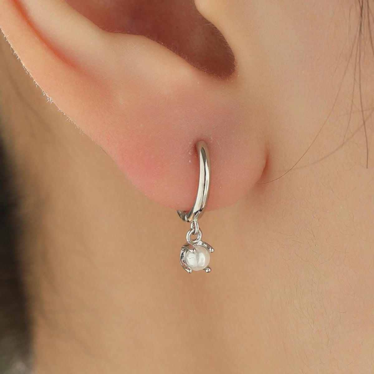 Tiny Mother of Pearl Huggie Hoop Earrings in Sterling Silver, 3mm or 4mm , Gold or Rose Gold, Simple Four Prong Pearl Dangle Earrings