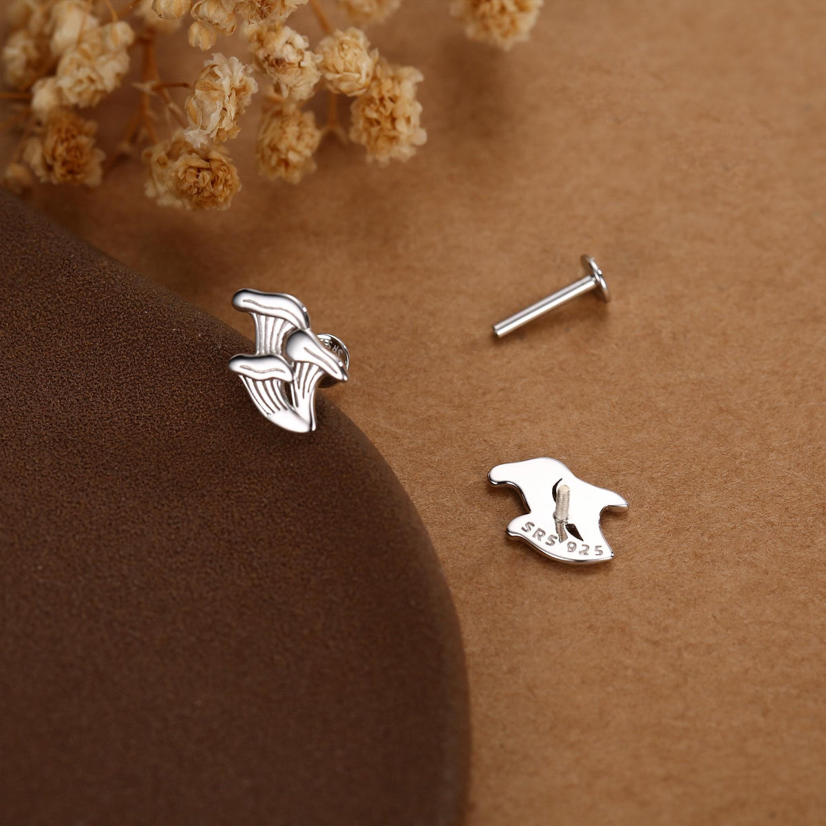 Sterling Silver Chanterelle Mushroom 16G Flat Back Labret Earrings