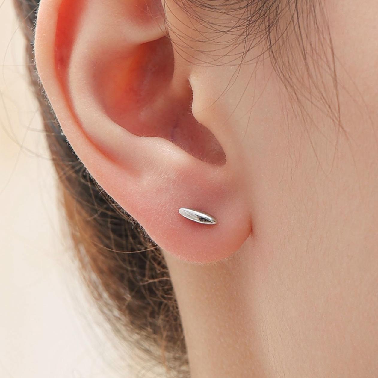 Tiny Little Rice Stud Earrings in Sterling Silver, Silver, Gold or Rose Gold, Orzo Stud Earrings, Rice Earrings