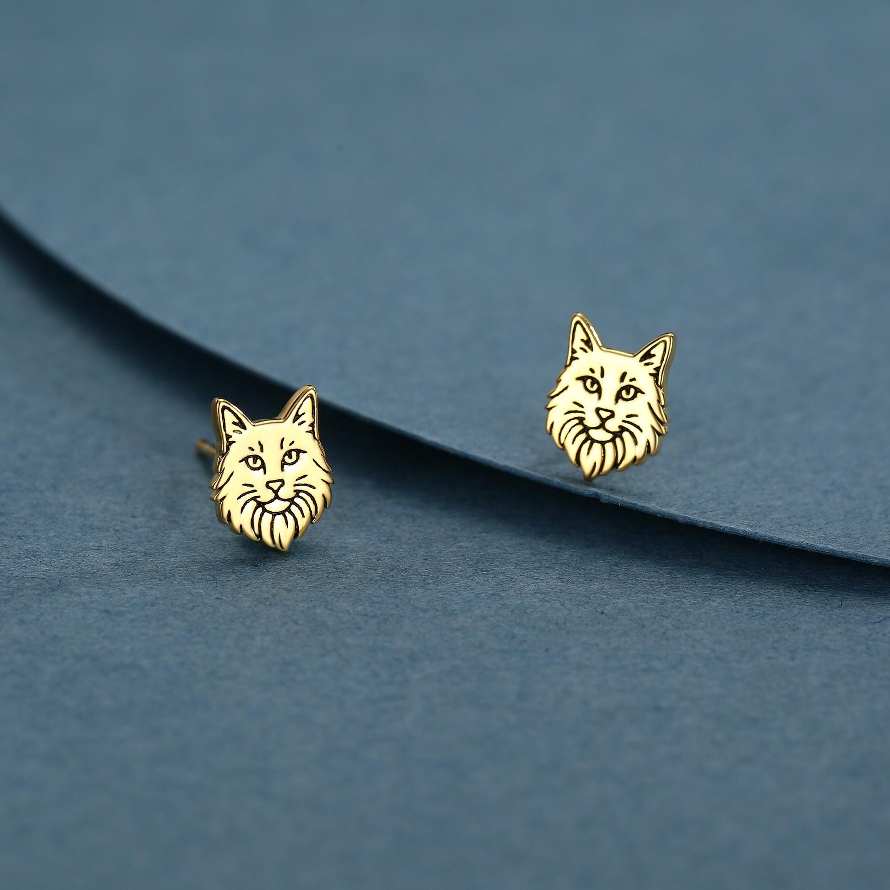 Sterling Silver Maine Coon Style Cat Face Stud Earrings