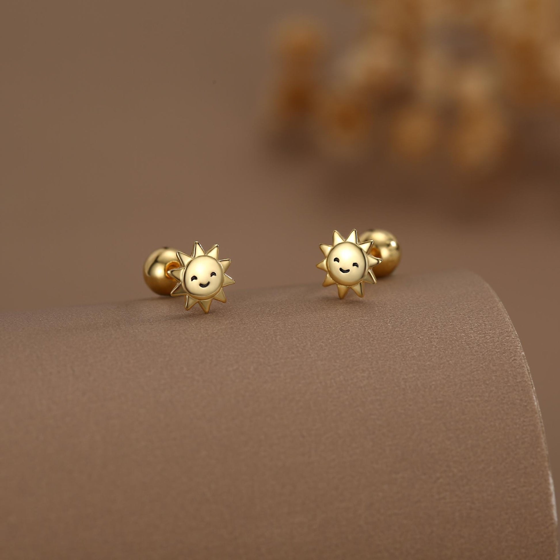 Sterling Silver Cute Sun 18G Screw Back Stud Earrings with Ball Backs
