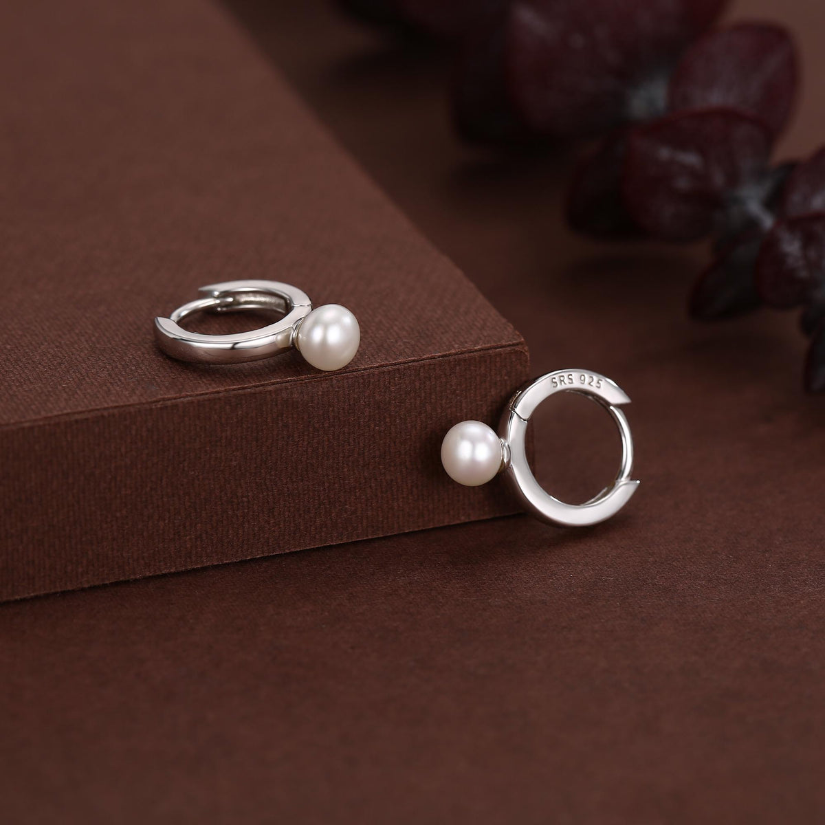 Natural Freshwater Pearl Huggie Hoops, Single Pearl Hoops, Silver or Gold, Genuine Pearl Huggie Hoops, Keshi Pearl Earrings