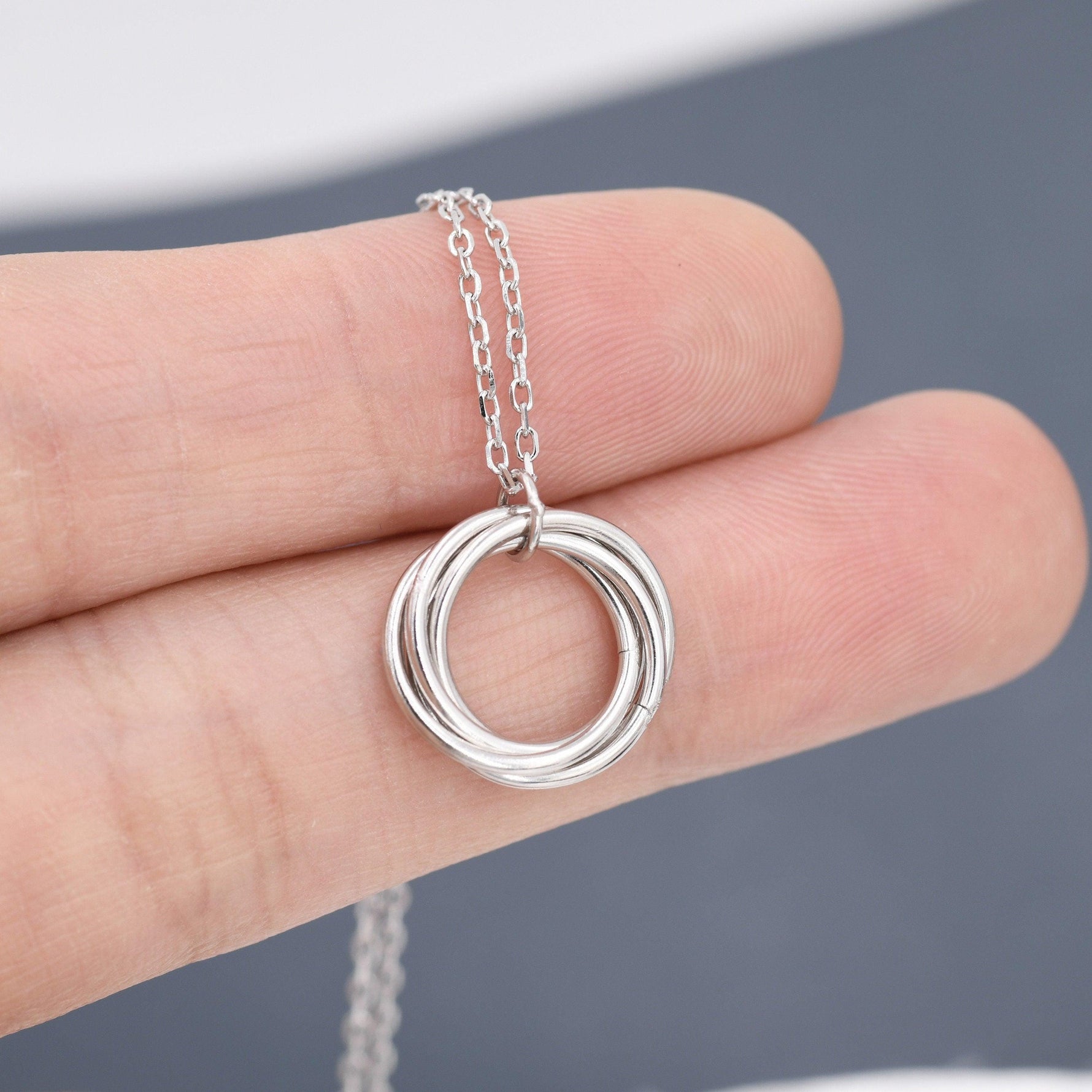 Sterling Silver Four Interlocking Circles Pendant Necklace, Four Entwined Rings for 40s, 40th Infinity Necklace
