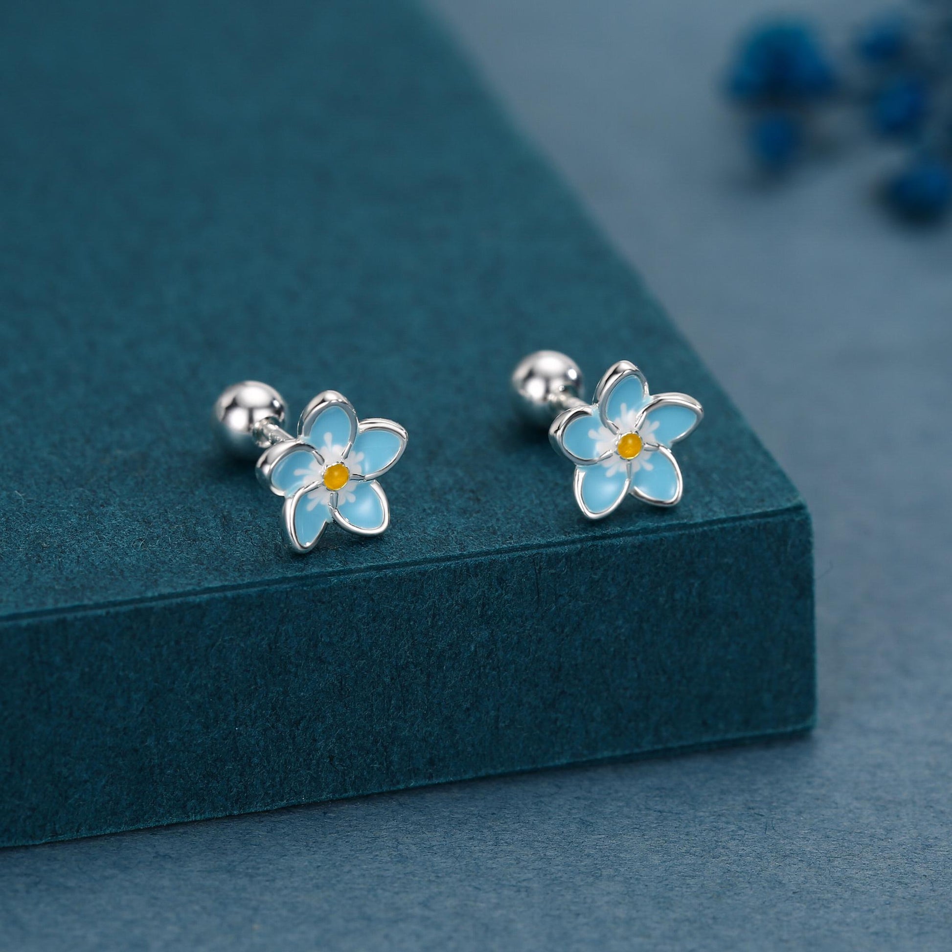 Sterling Silver Forget-Me-Not Flower 18G Screw Back Stud Earrings with Ball Backs