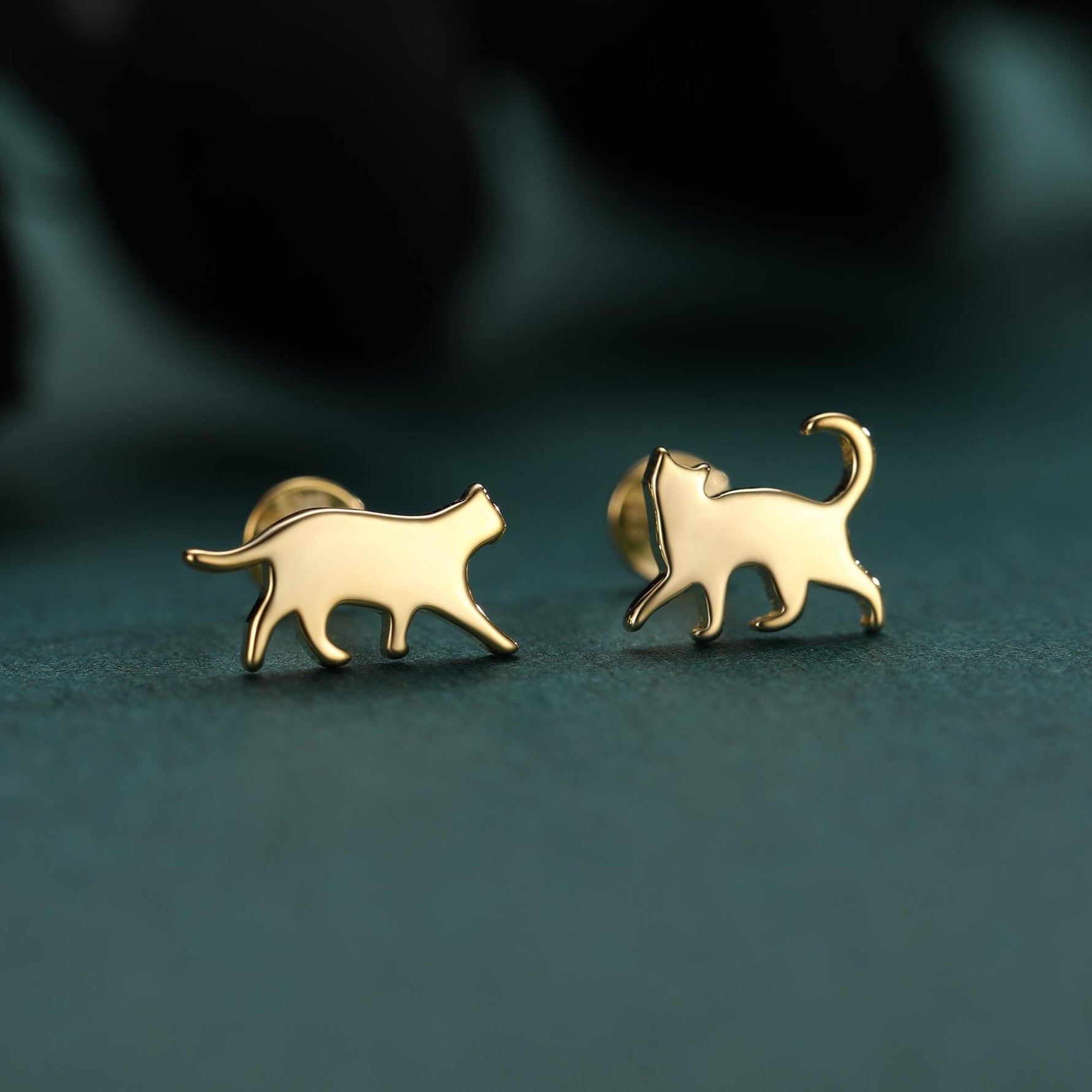 Sterling Silver Asymmetric Cat 16G Flat Back Labret Earrings, Animal