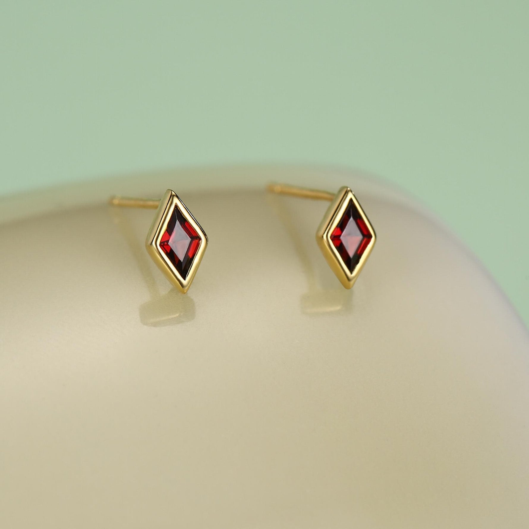 Sterling Silver Garnet Red CZ Rhombus Stud Earrings