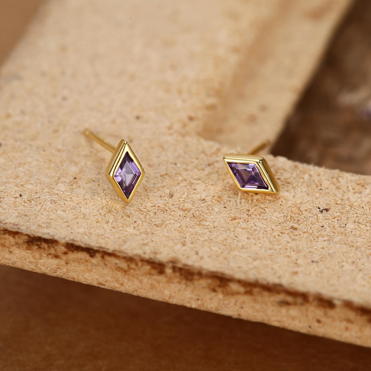 Sterling Silver Amethyst Purple CZ Rhombus Stud Earrings