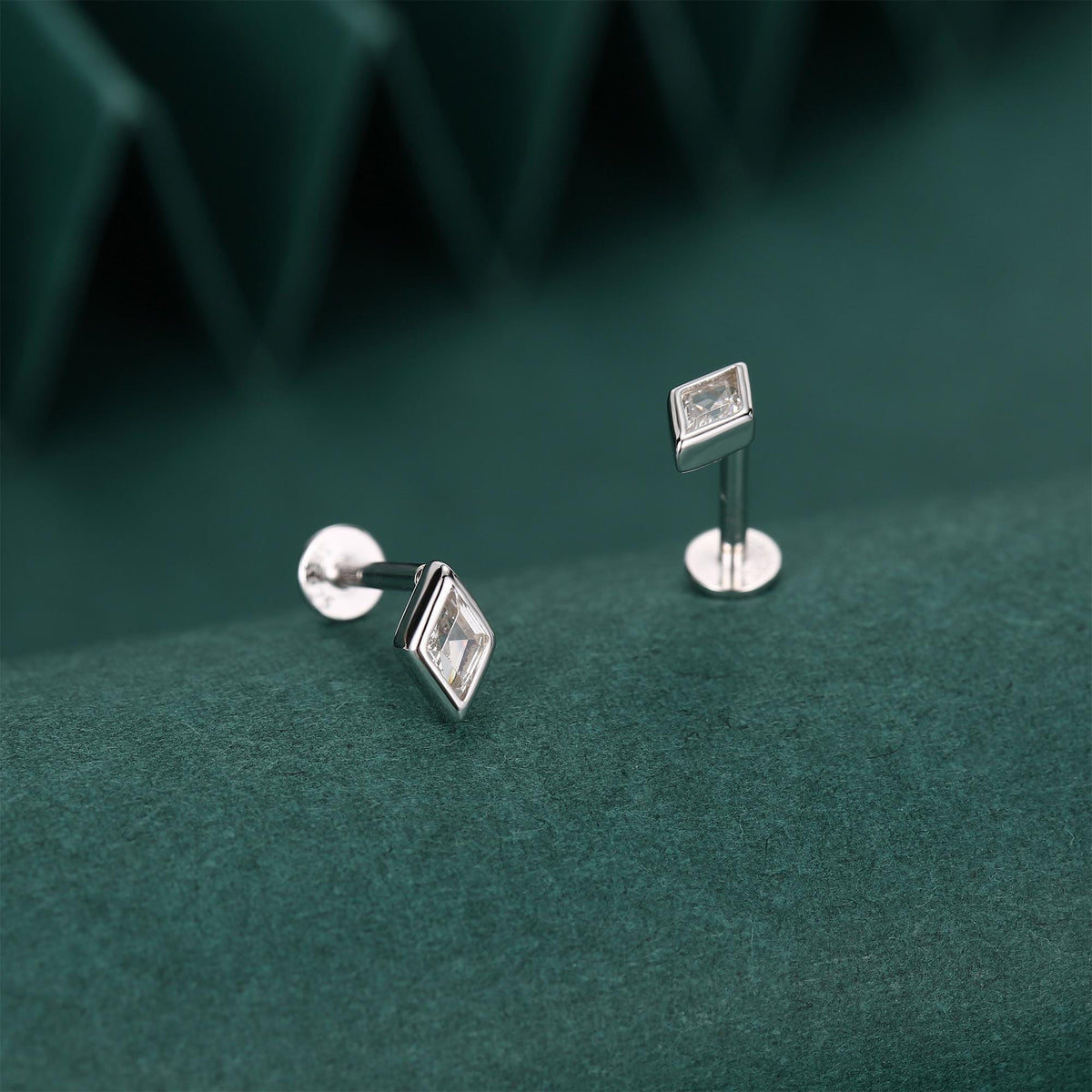 Sterling Silver Clear CZ Rhombus 16G Flat Back Labret Earrings