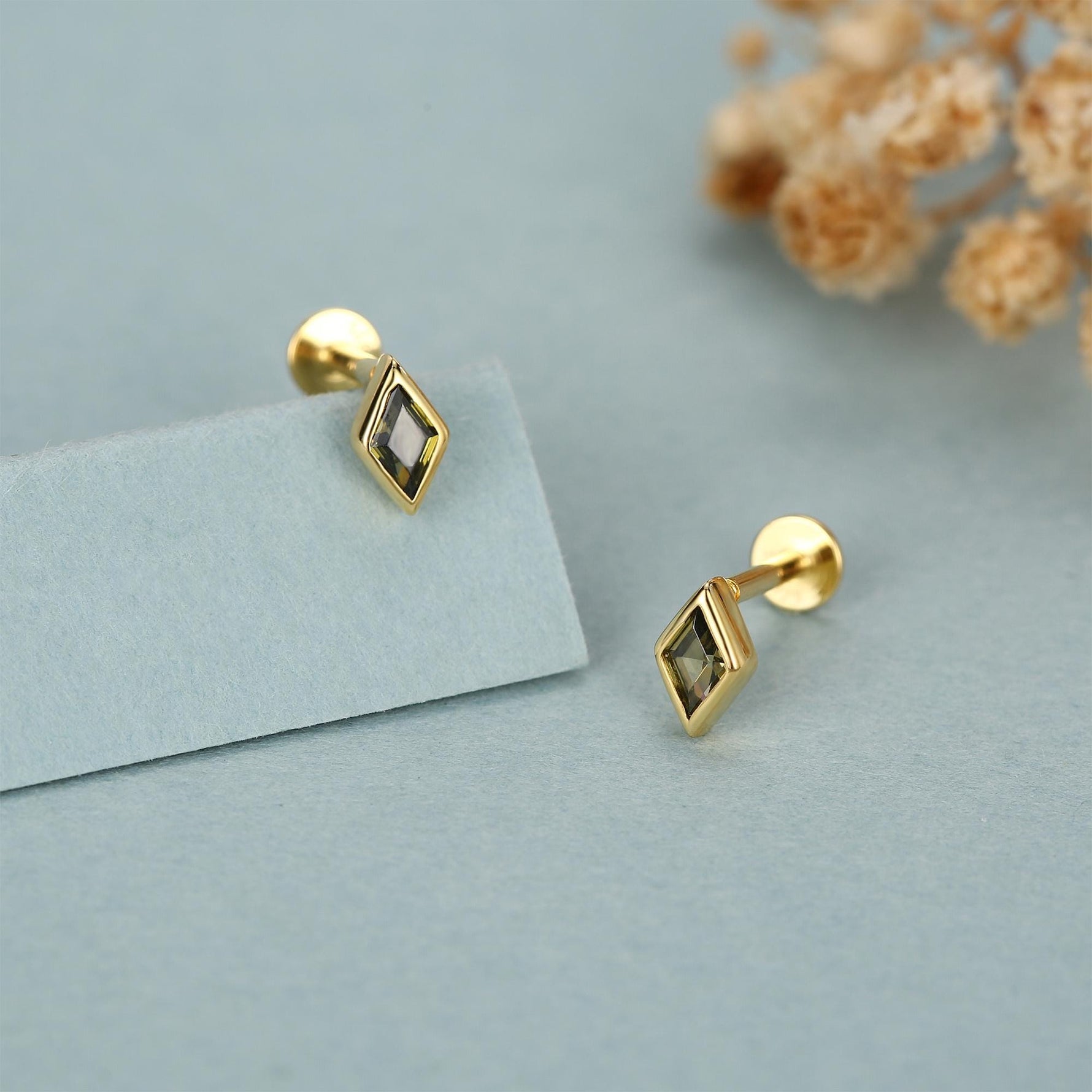 Sterling Silver Olive Green CZ Rhombus 16G Flat Back Labret Earrings