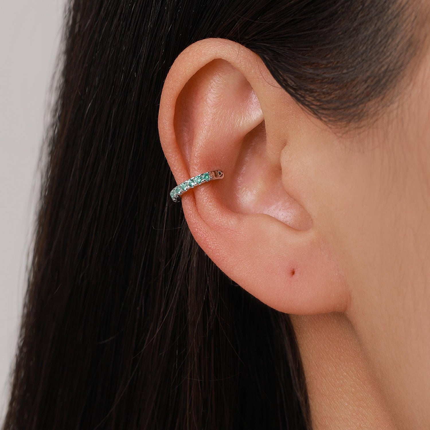 Emerald Green Ombre CZ Ear Cuff in Sterling Silver, Silver or Gold, Simple Piercing Free Earrings, Minimalist Ear Cuff, Green CZ Ear Cuff