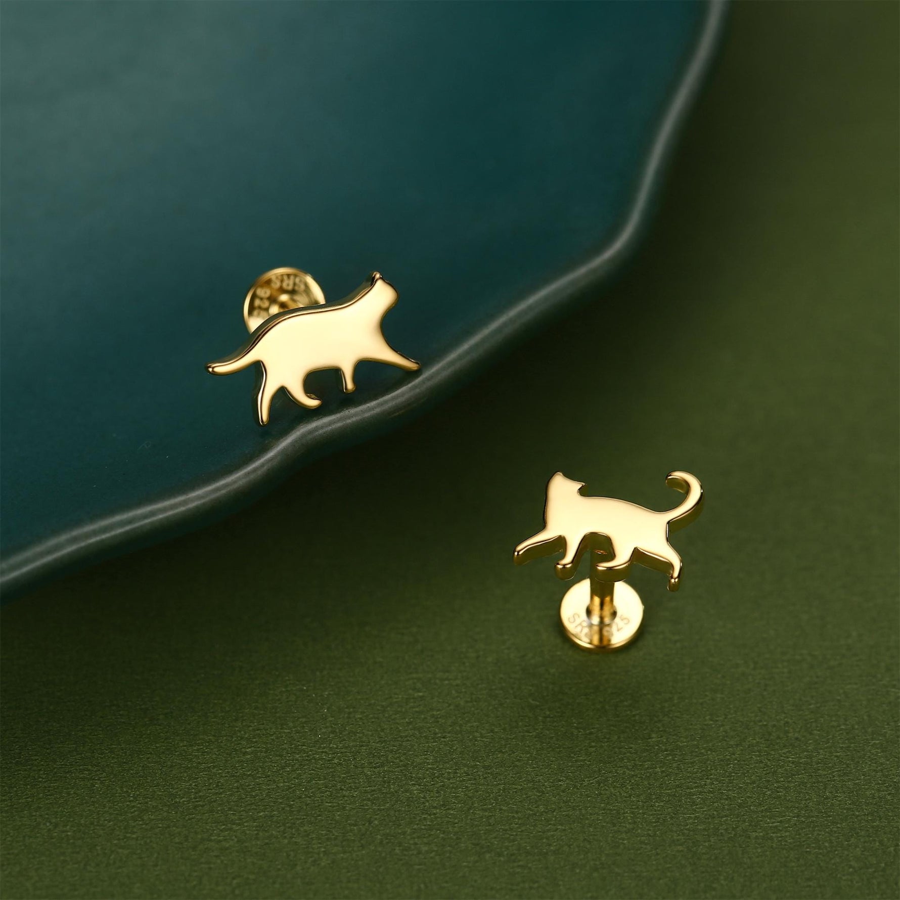 Sterling Silver Asymmetric Cat 16G Flat Back Labret Earrings, Animal