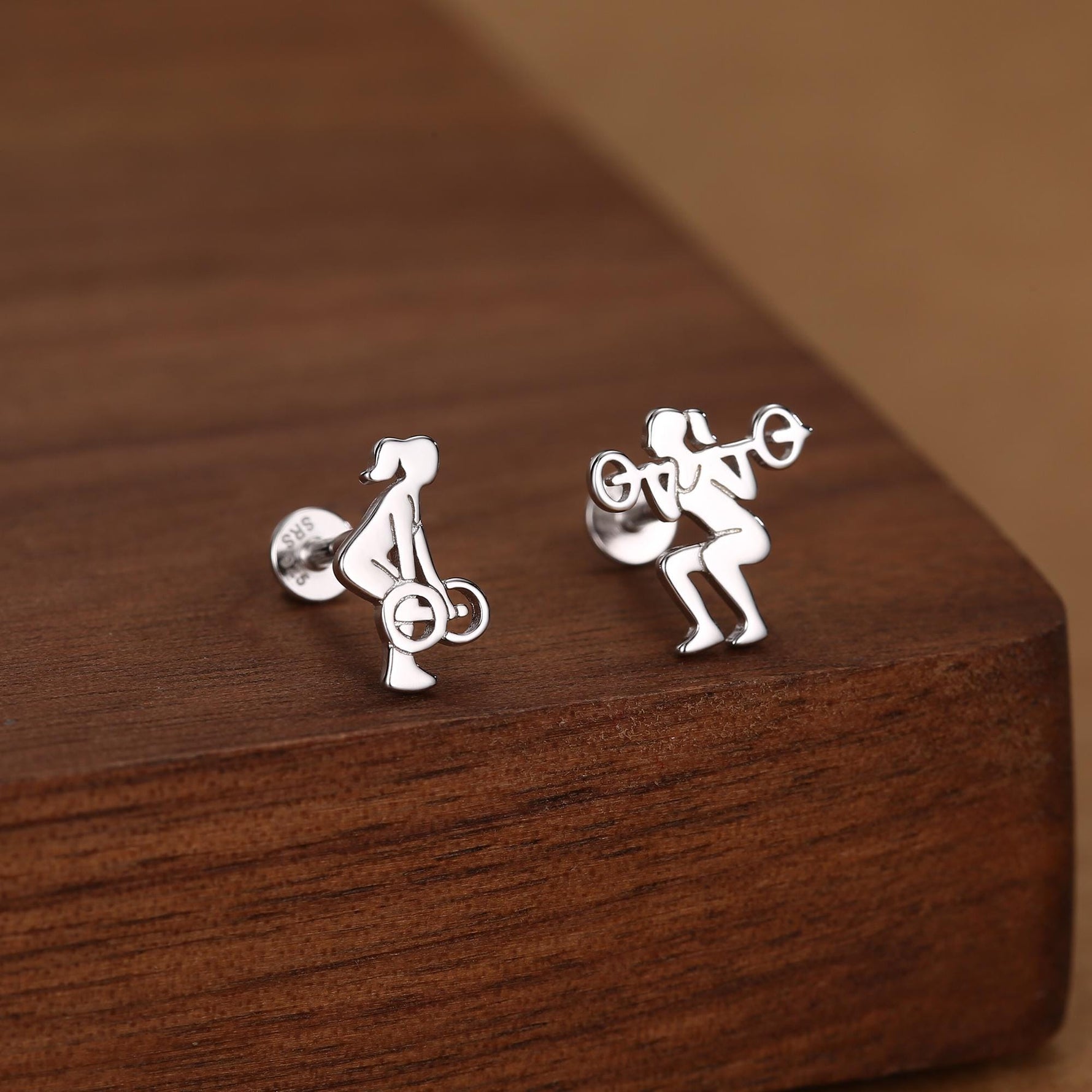 Sterling Silver Powerlifting 16G Mismatched Flat Back Labret Earrings
