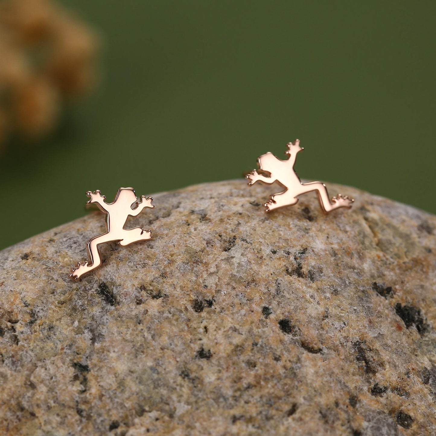Frog Stud Earrings in Sterling Silver, Tree Frog, Rain Forest Frog Nature Inspired, Cute Fun and Quirky