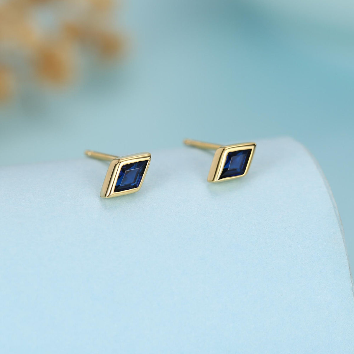 Sterling Silver Sapphire Blue CZ Rhombus Stud Earrings